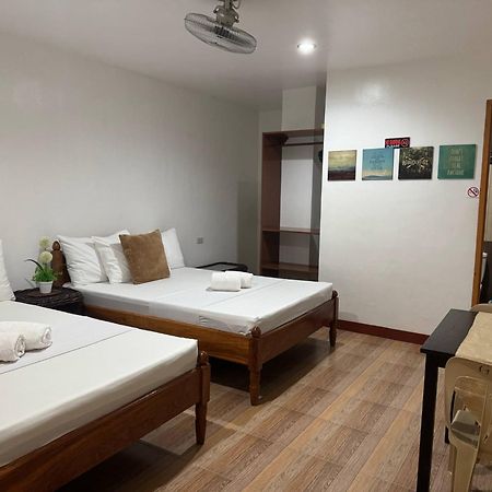 Seascape Lodging House Coron Bilik gambar